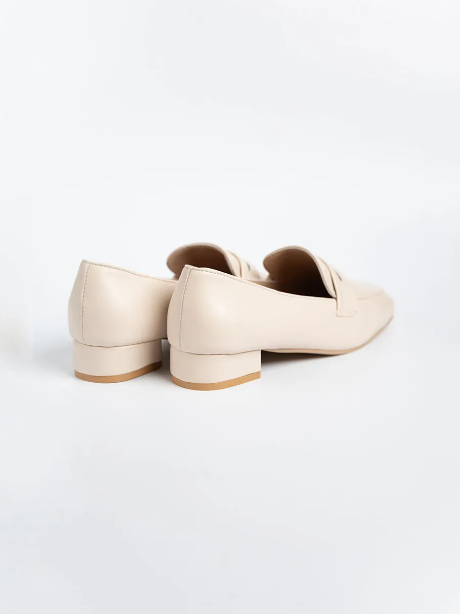 Athea Low Heel Loafers