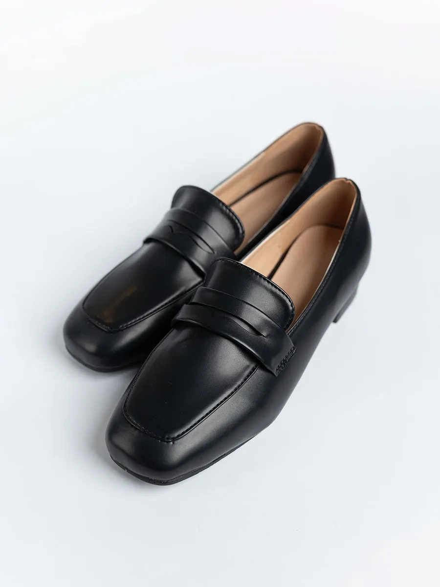 Athea Low Heel Loafers