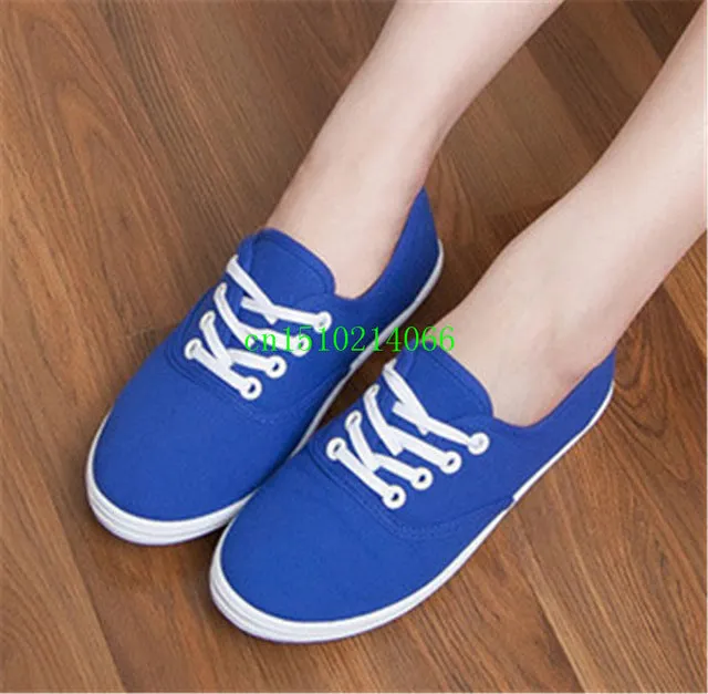 Lady candy color flat shoes with non-slip cow muscle casual shoes new women shoes multicolor canvas shoes  Large size 35 - 42